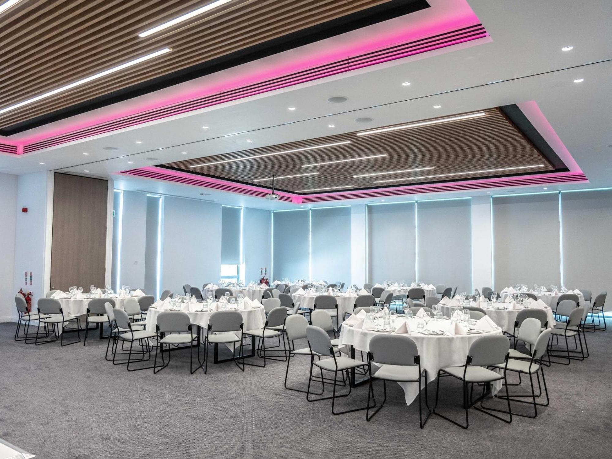 Holiday Inn Birmingham Airport - Nec By Ihg Bickenhill Zewnętrze zdjęcie